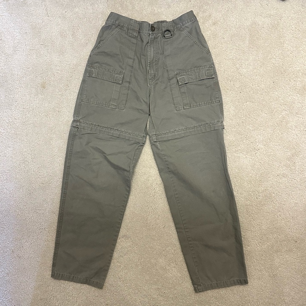❌SOLD❌ World Wide Sportsman cargo pants with detachable pants sleeves